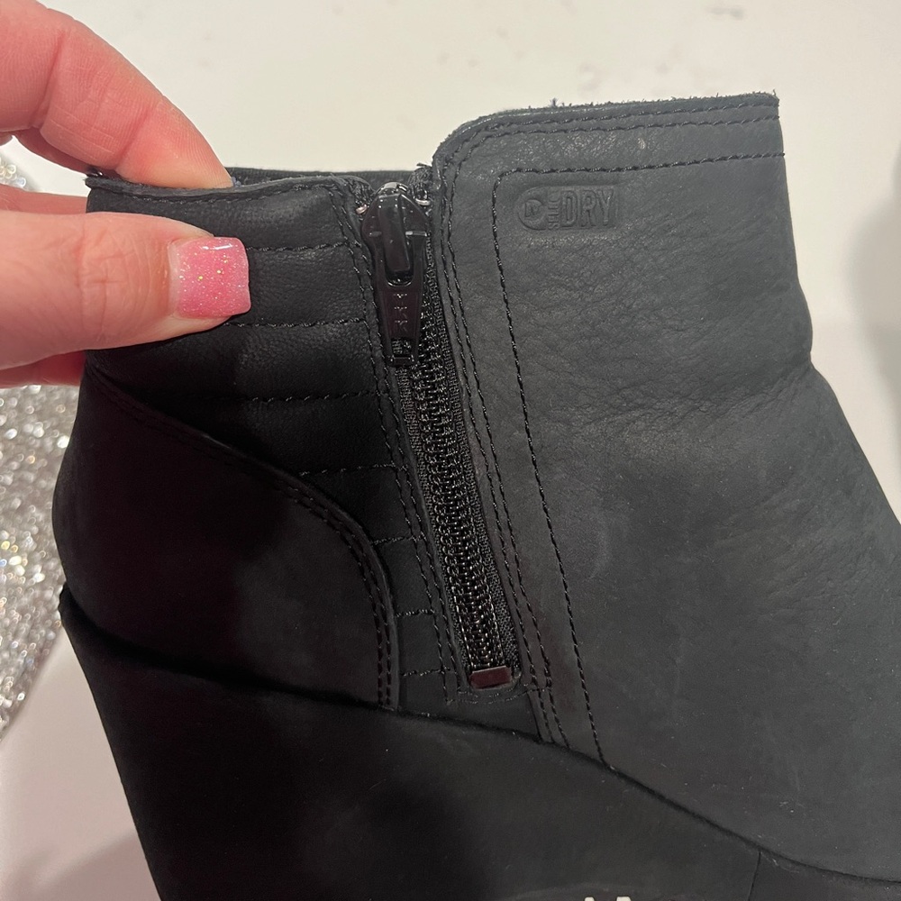 Merrell Booties! - Picture 13 of 17